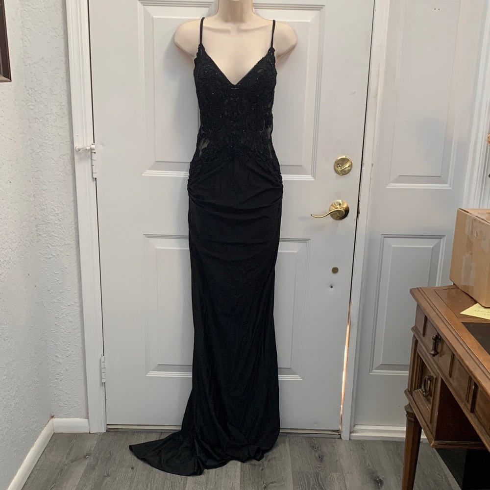 La Femme Black Lace evening Dress